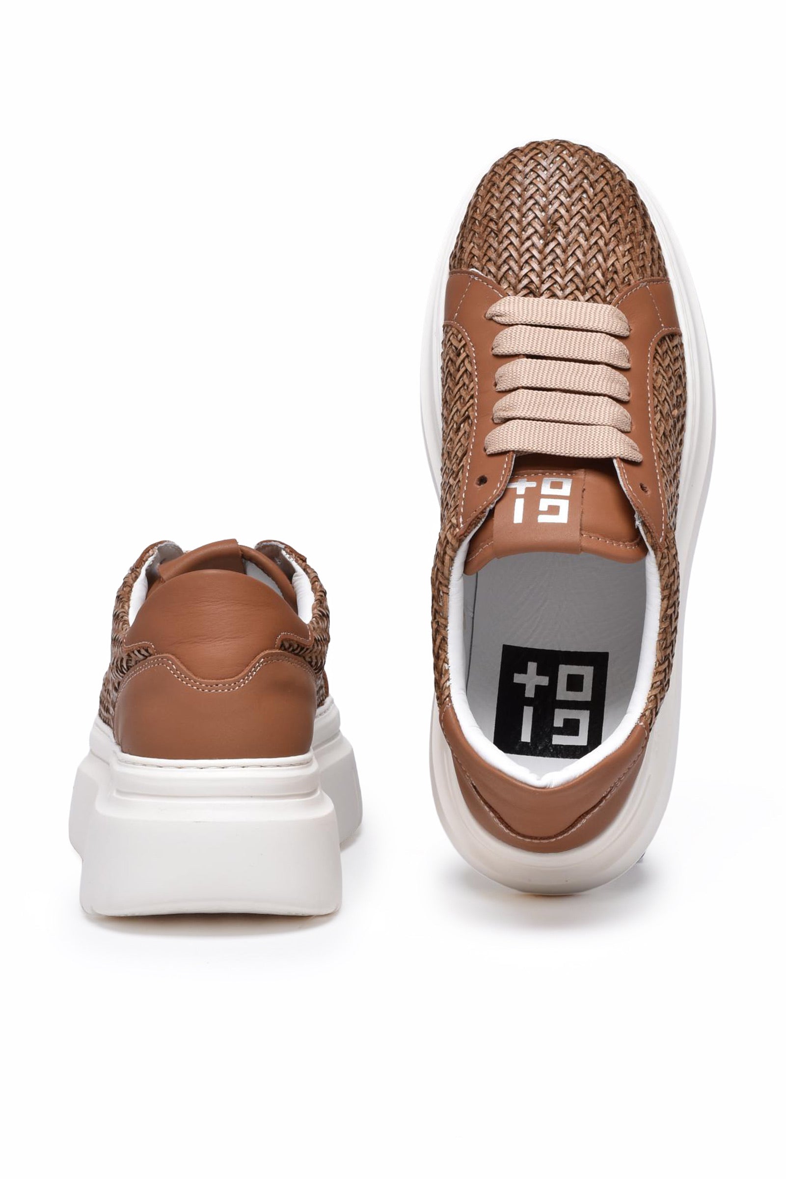 GIO + - SHOES