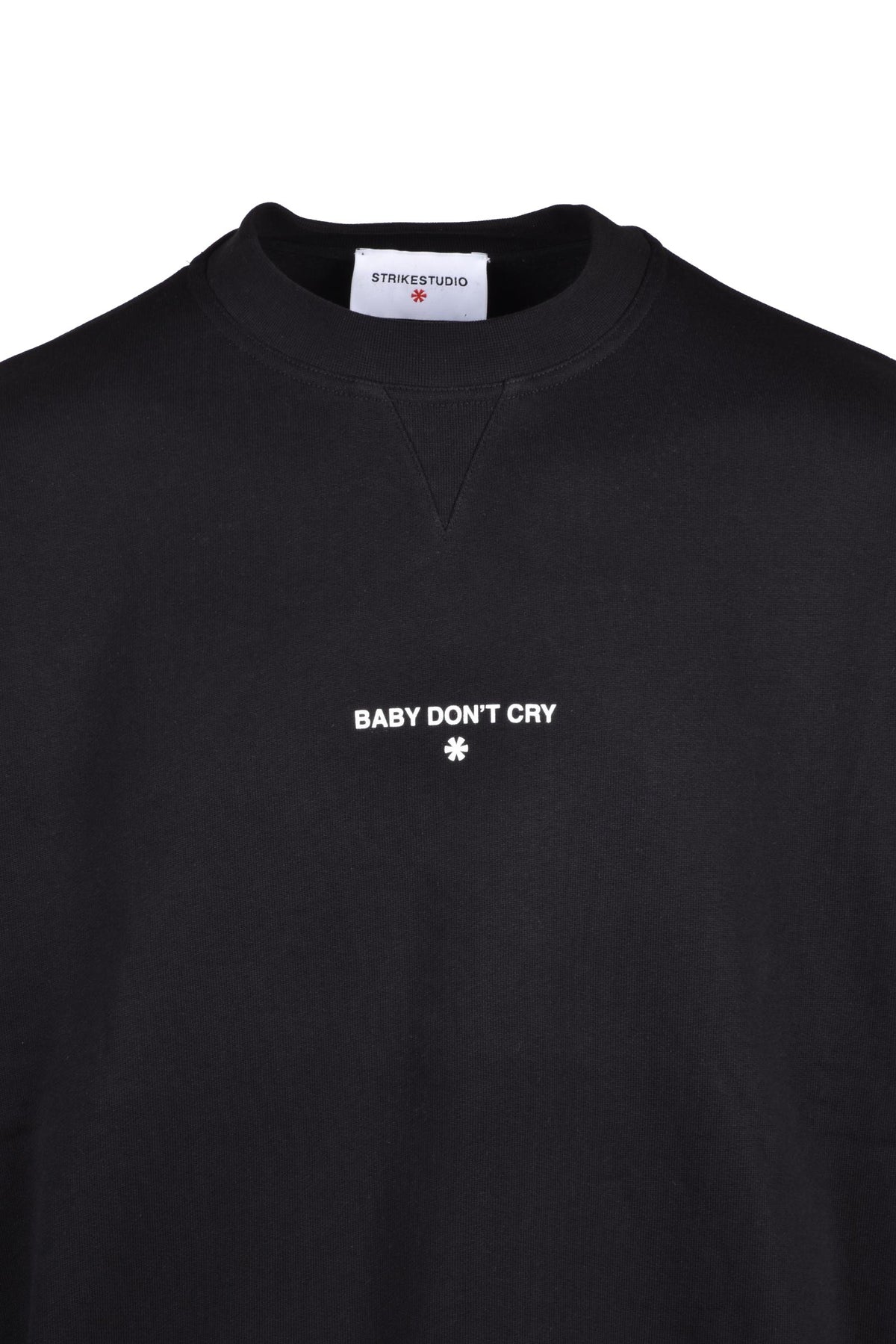 STRIKESTUDIO - KNITWEAR AND SWEATSHIRTS