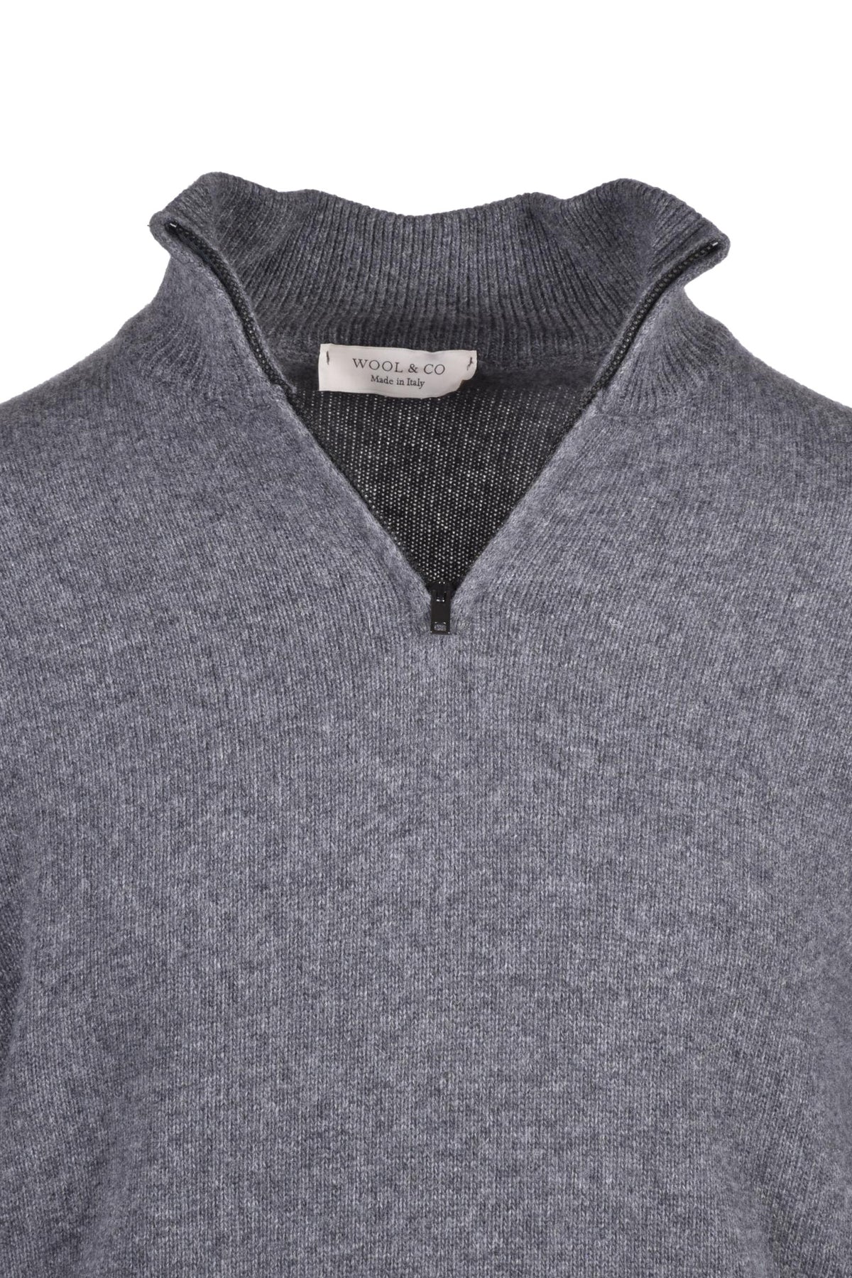 WOOL & CO - KNITWEAR AND SWEATSHIRTS