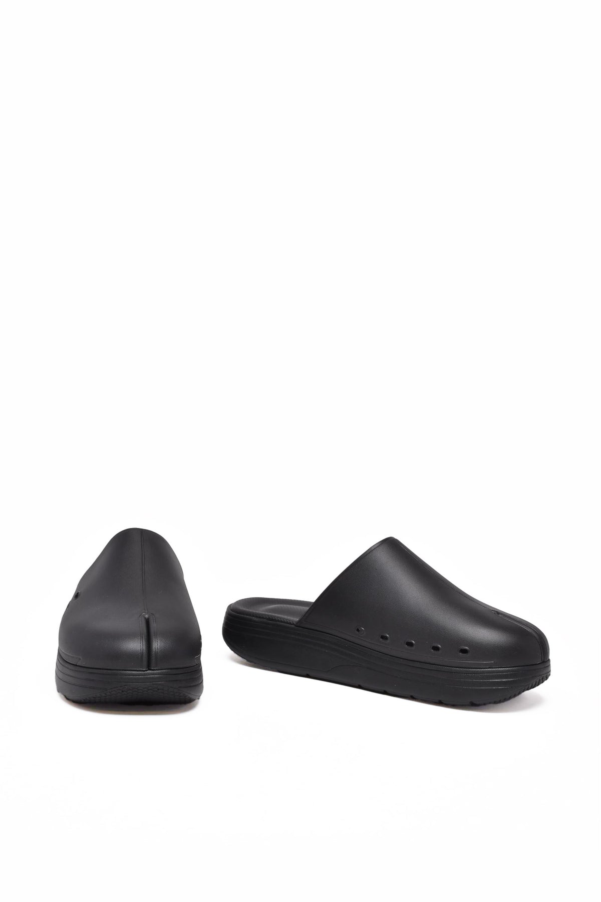 SUICOKE - SHOES