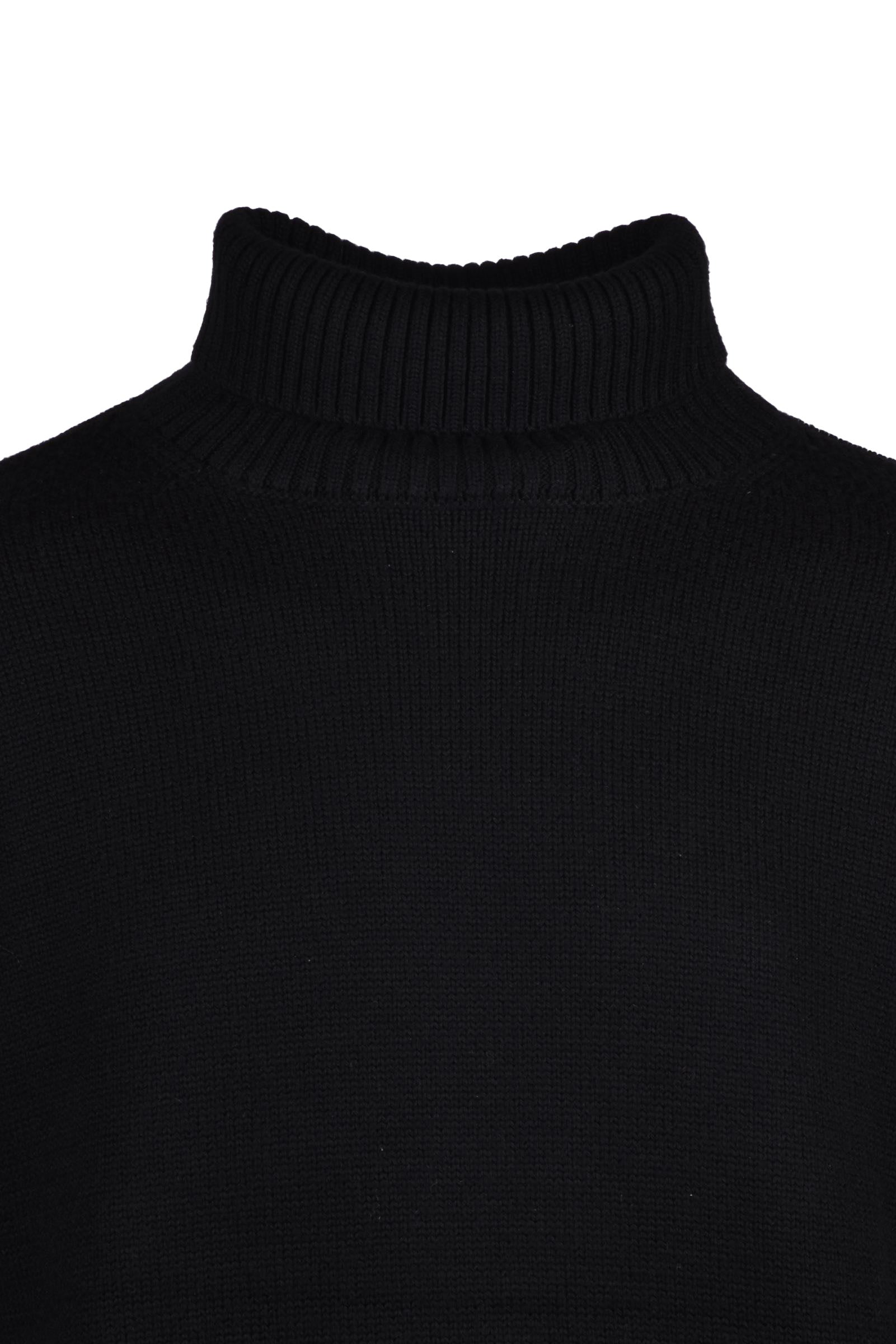 ADD - KNITWEAR AND SWEATSHIRTS