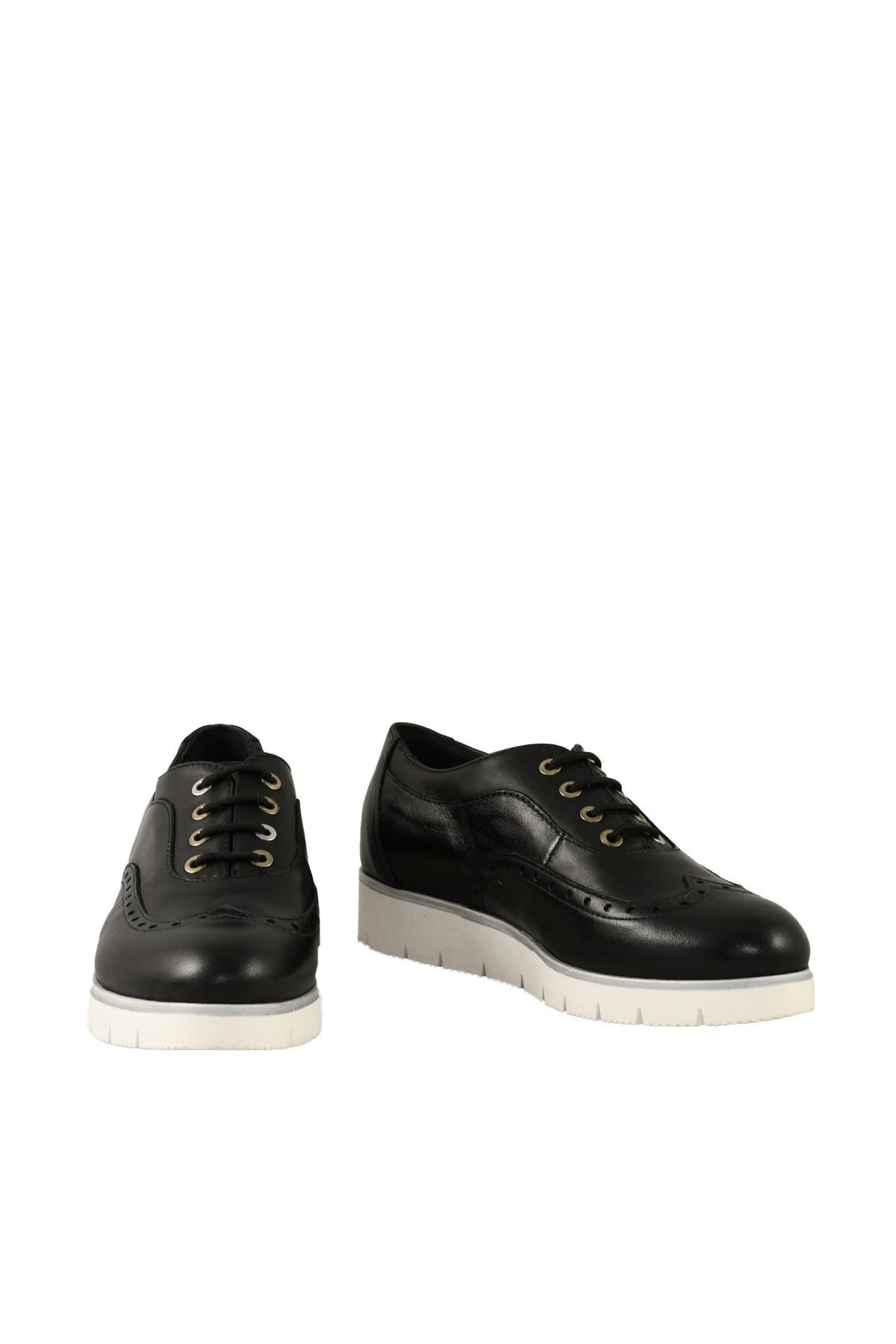 TWELVE STYLE DIVISION - SHOES