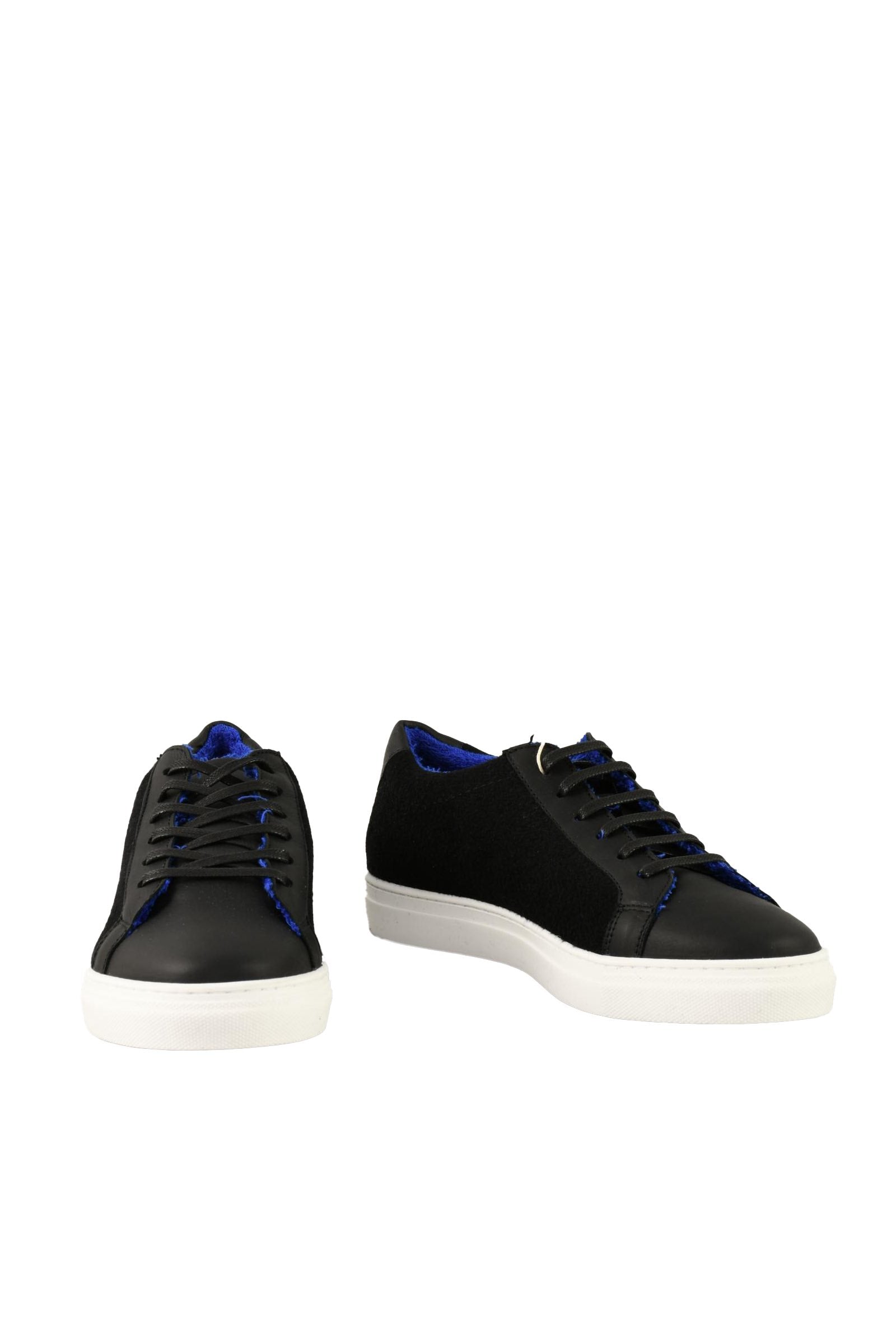 TWELVE STYLE DIVISION - SHOES
