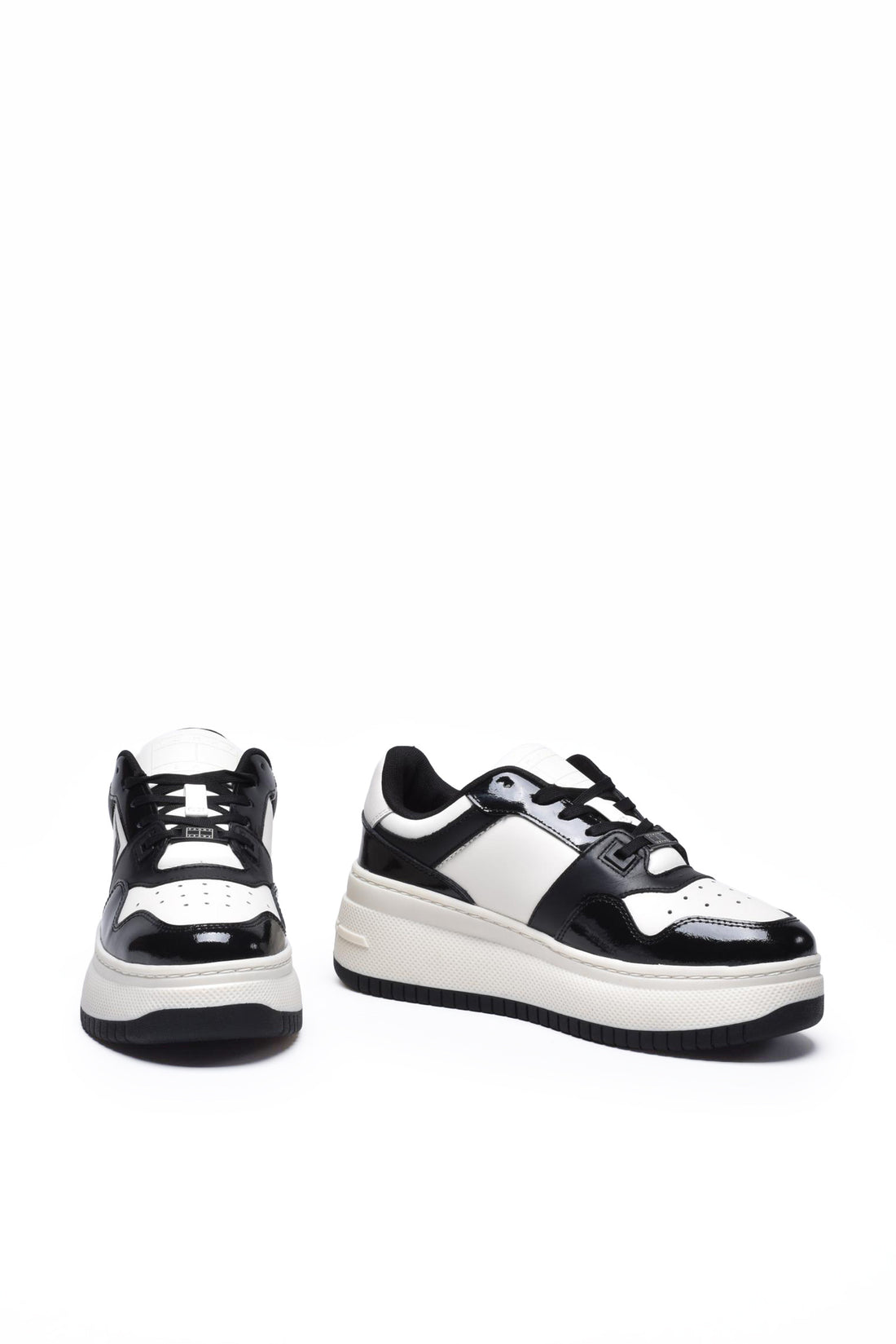 TOMMY JEANS - SHOES