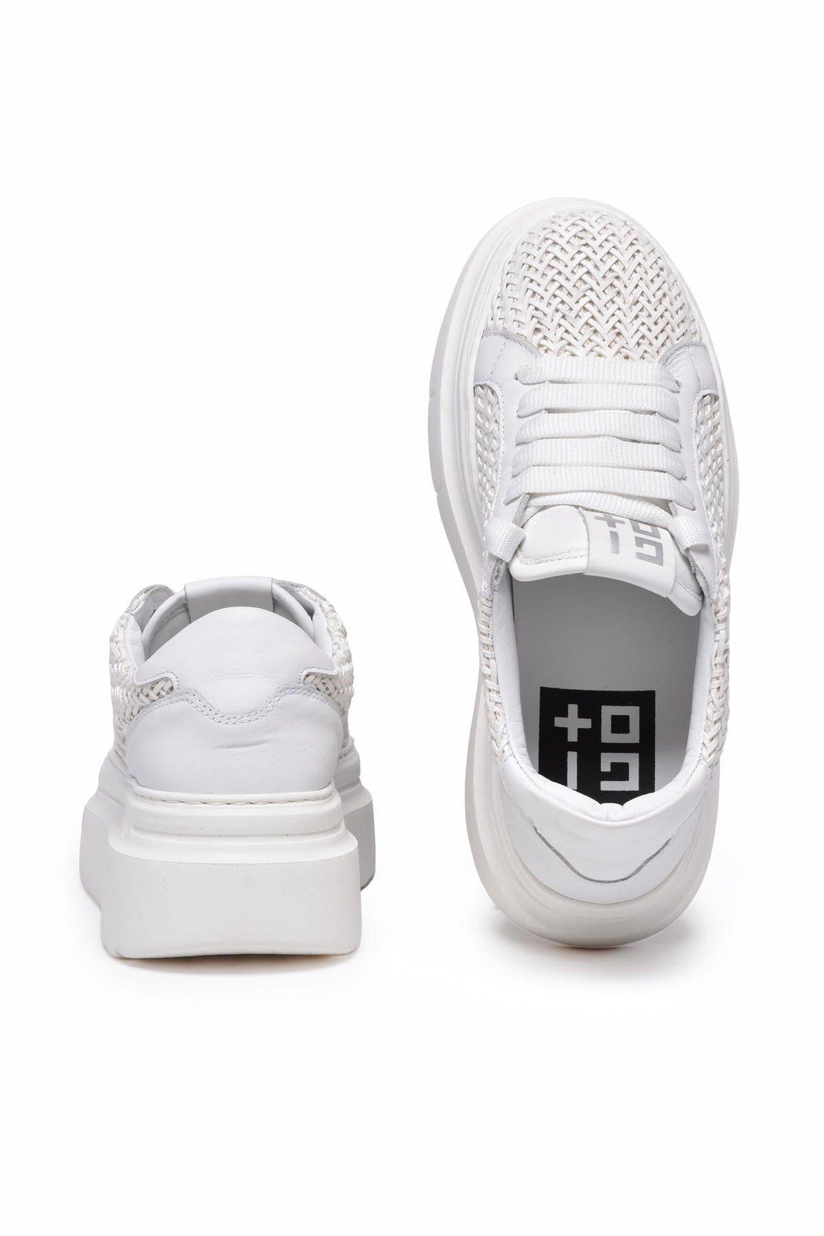 GIO + - SHOES