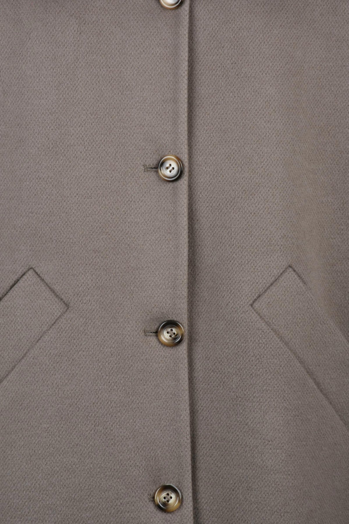 GUTTHA - OUTWEAR JACKETS