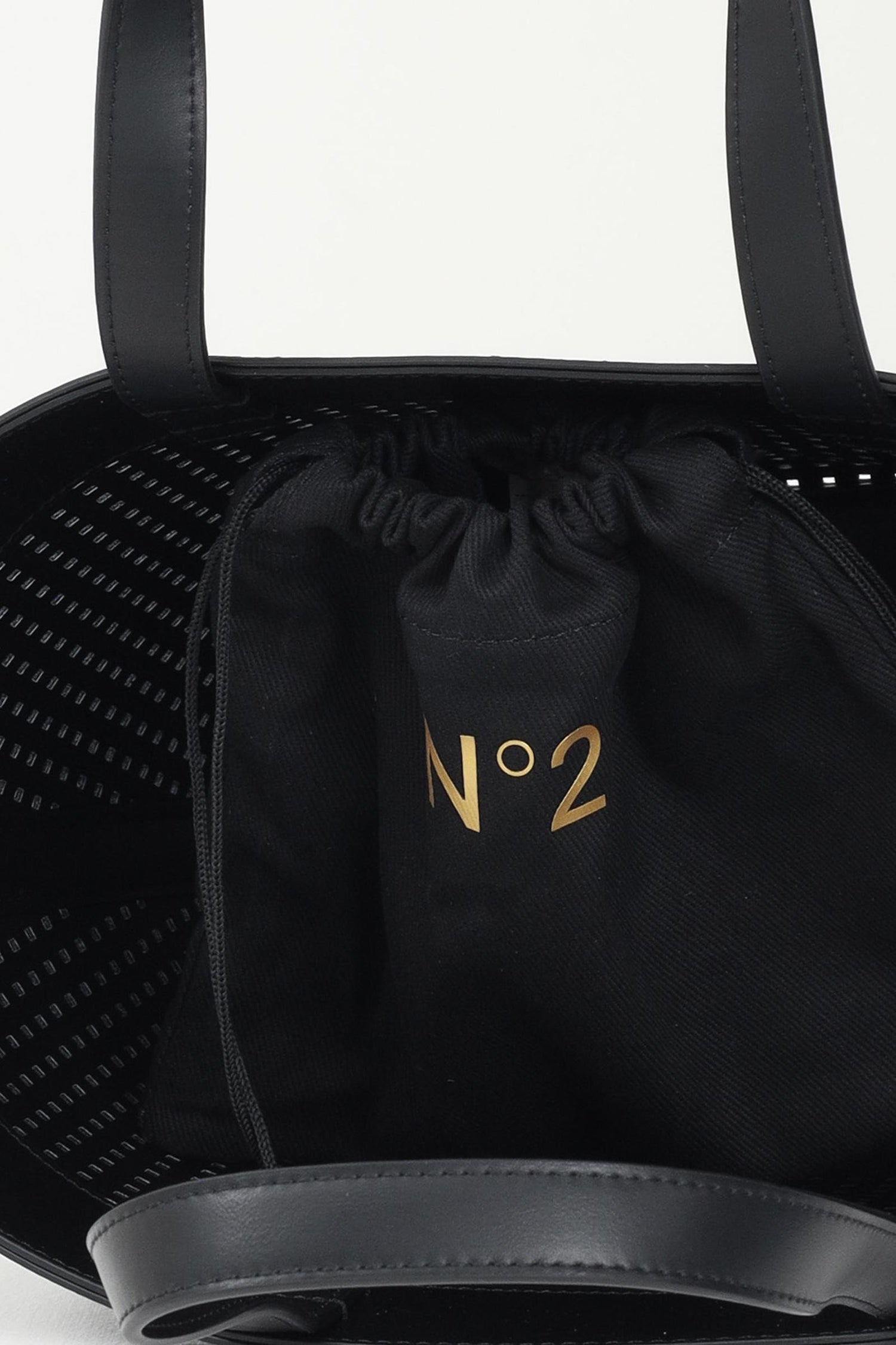 N°21 - BAGS AND BACKPACKS