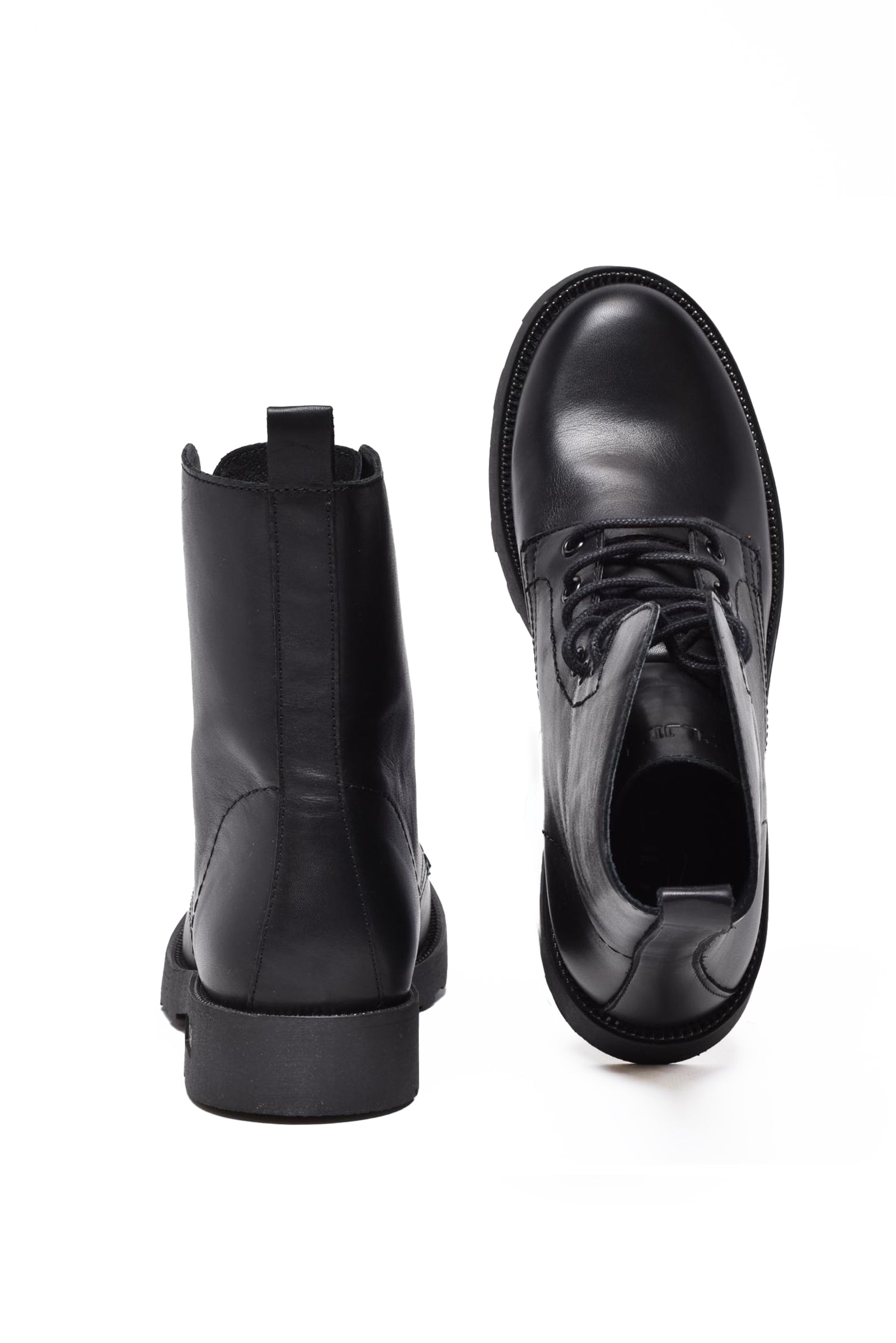 CULT - SHOES