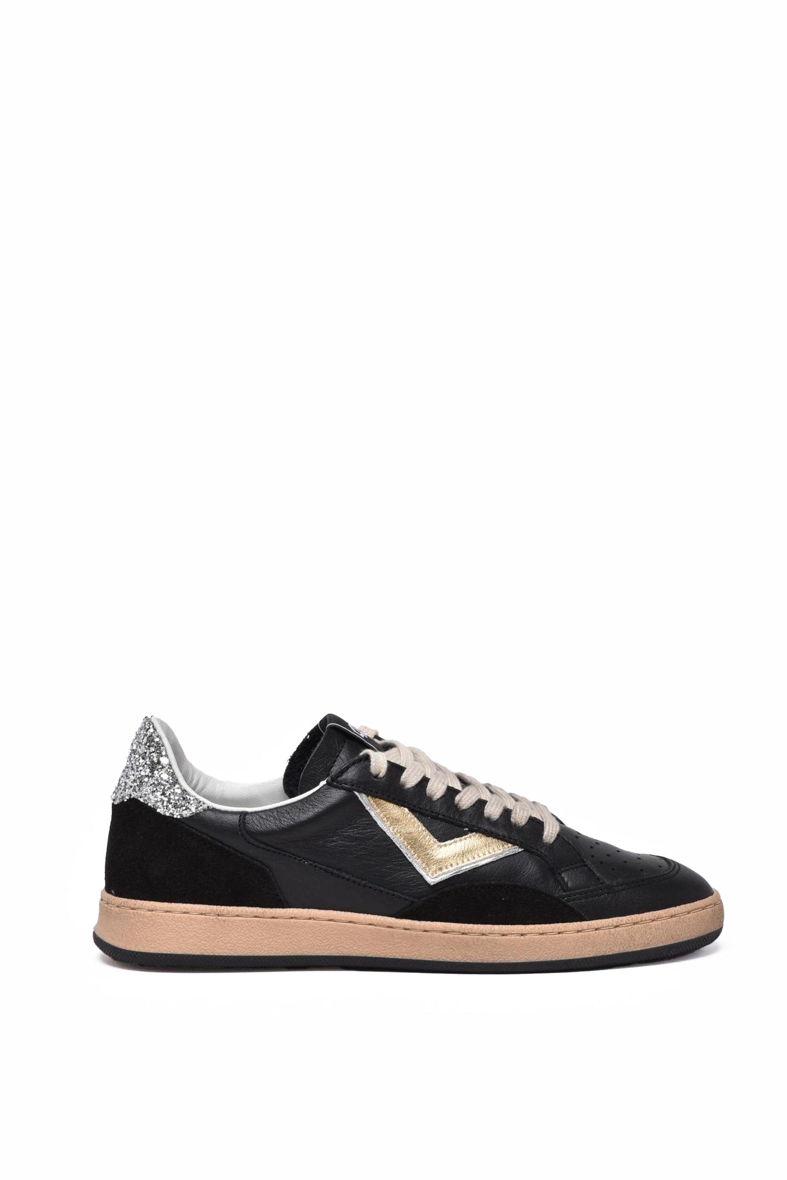 4B12 - SHOES
