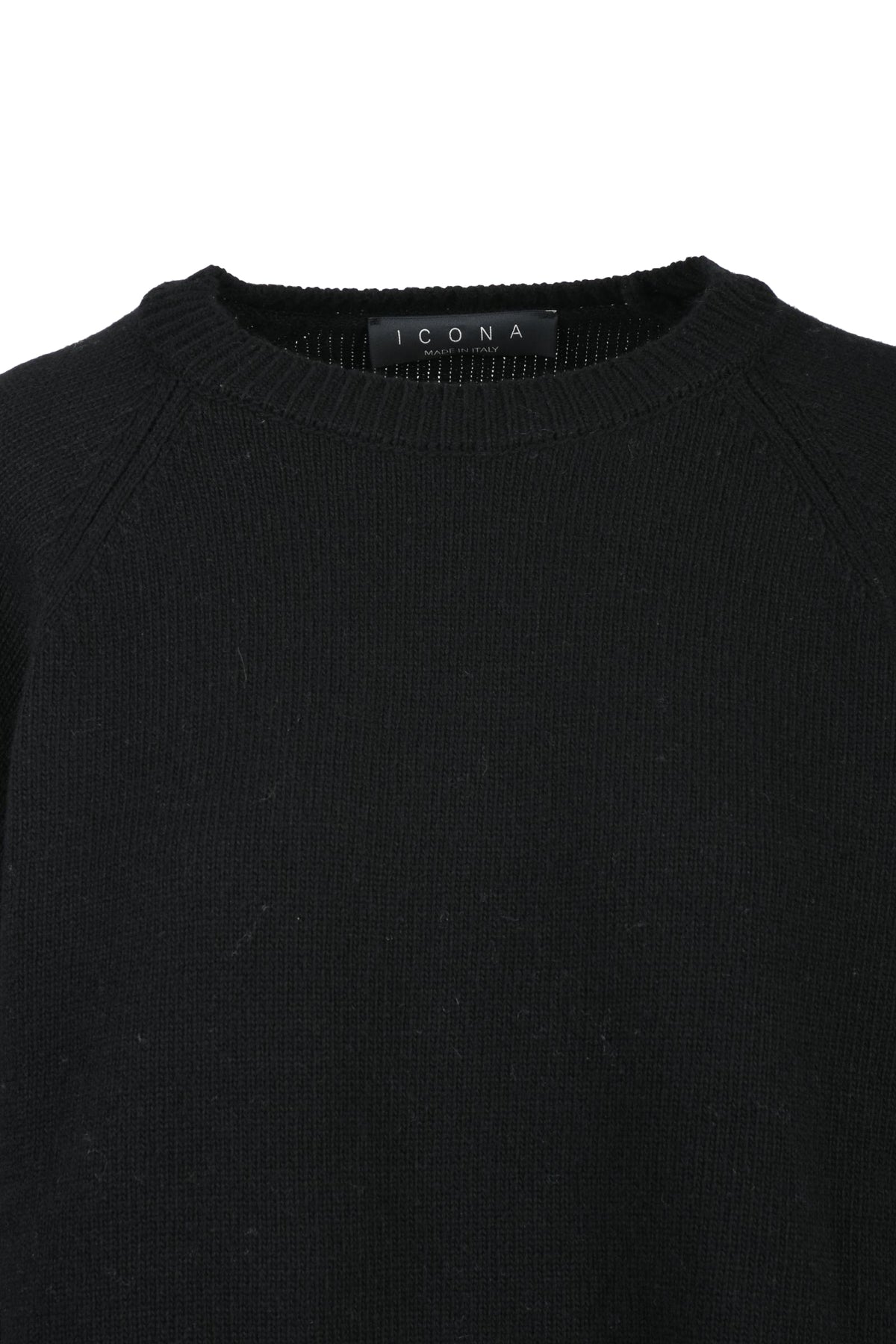 ICONA - KNITWEAR AND SWEATSHIRTS