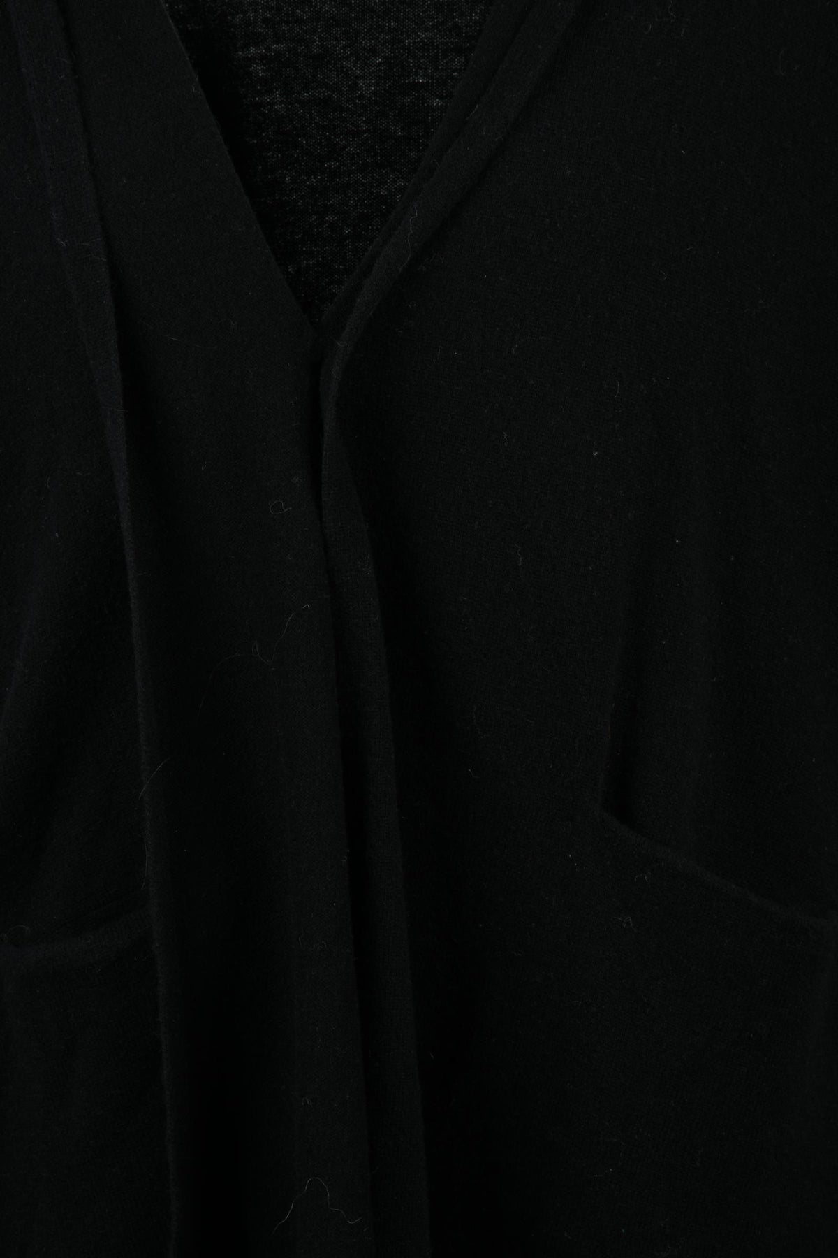 KAOS - KNITWEAR AND SWEATSHIRTS