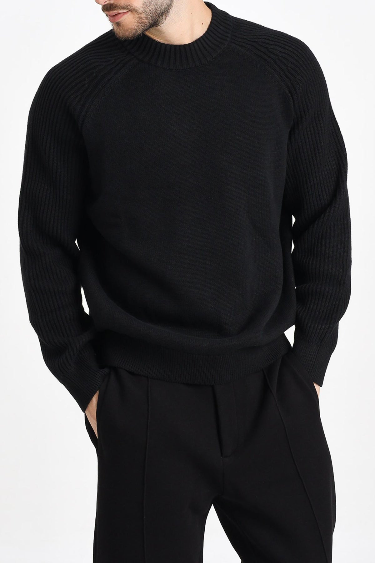 SELECTED - KNITWEAR AND SWEATSHIRTS