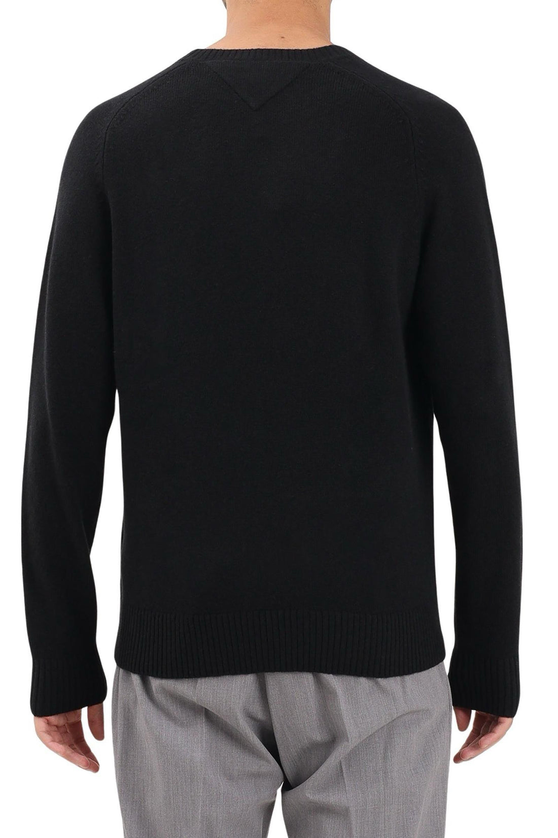 TOMMY HILFIGER - KNITWEAR AND SWEATSHIRTS