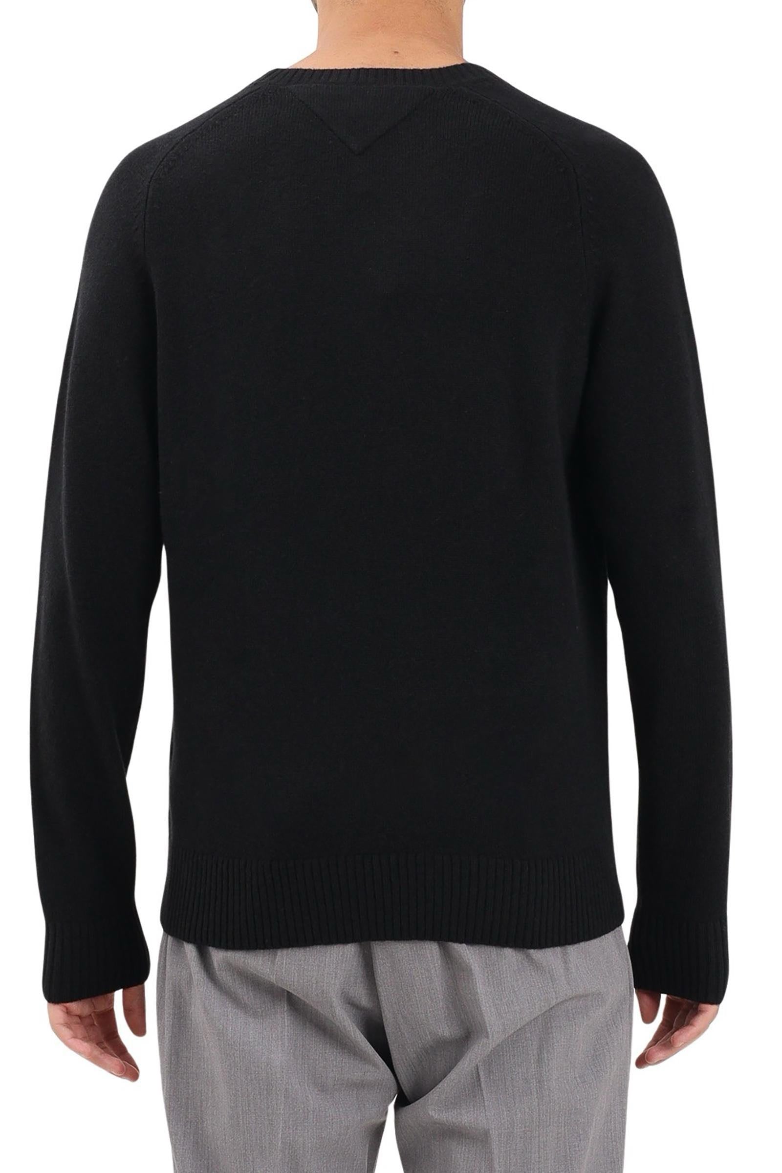 TOMMY HILFIGER - KNITWEAR AND SWEATSHIRTS