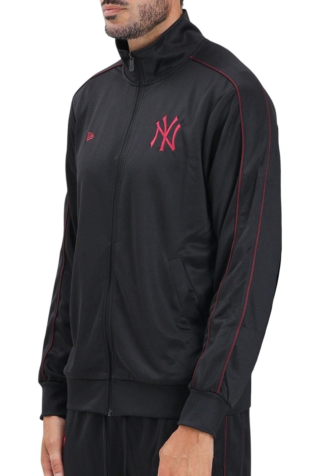 NEW ERA - KNITWEAR AND SWEATSHIRTS