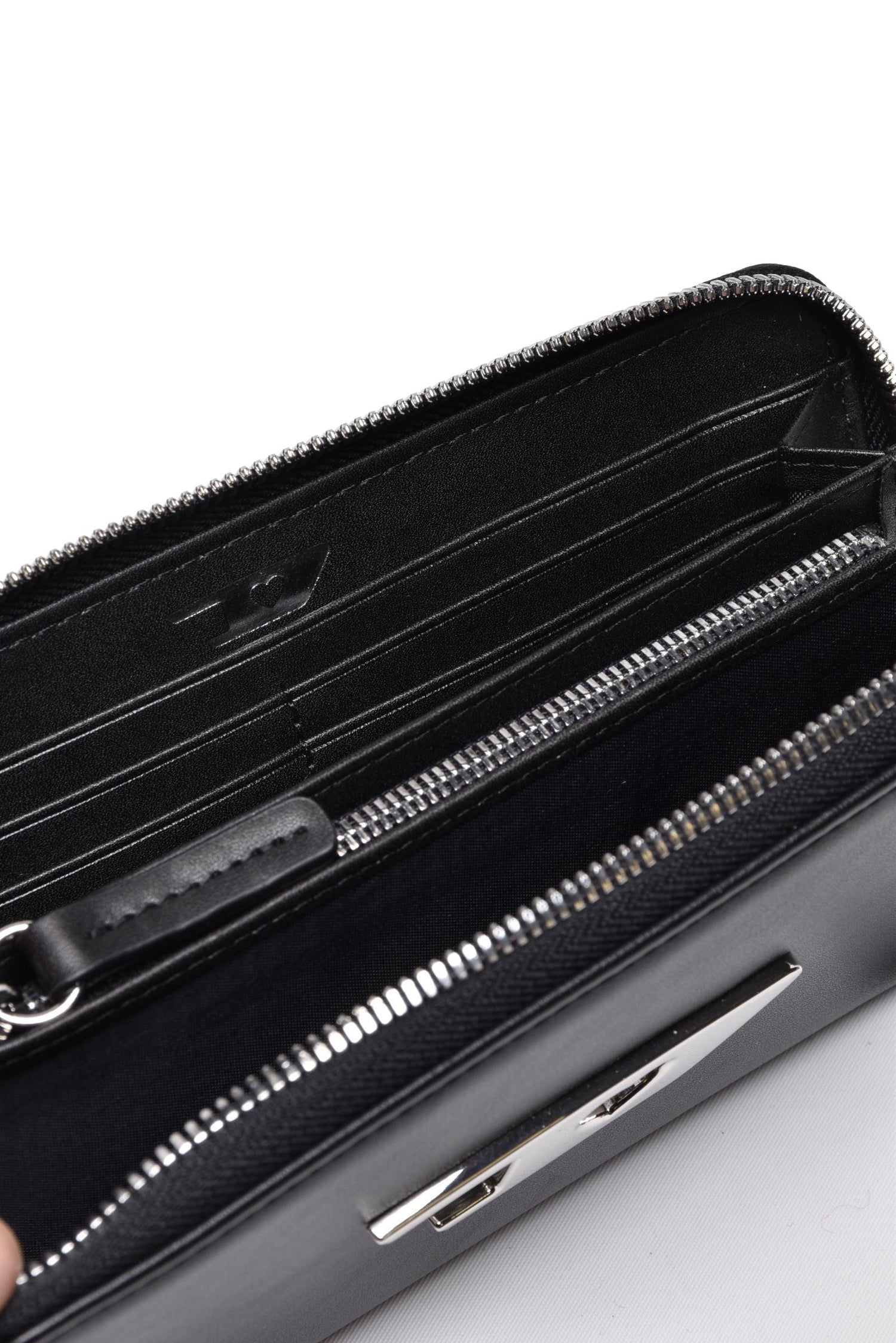 DIESEL - ACCESSORIES