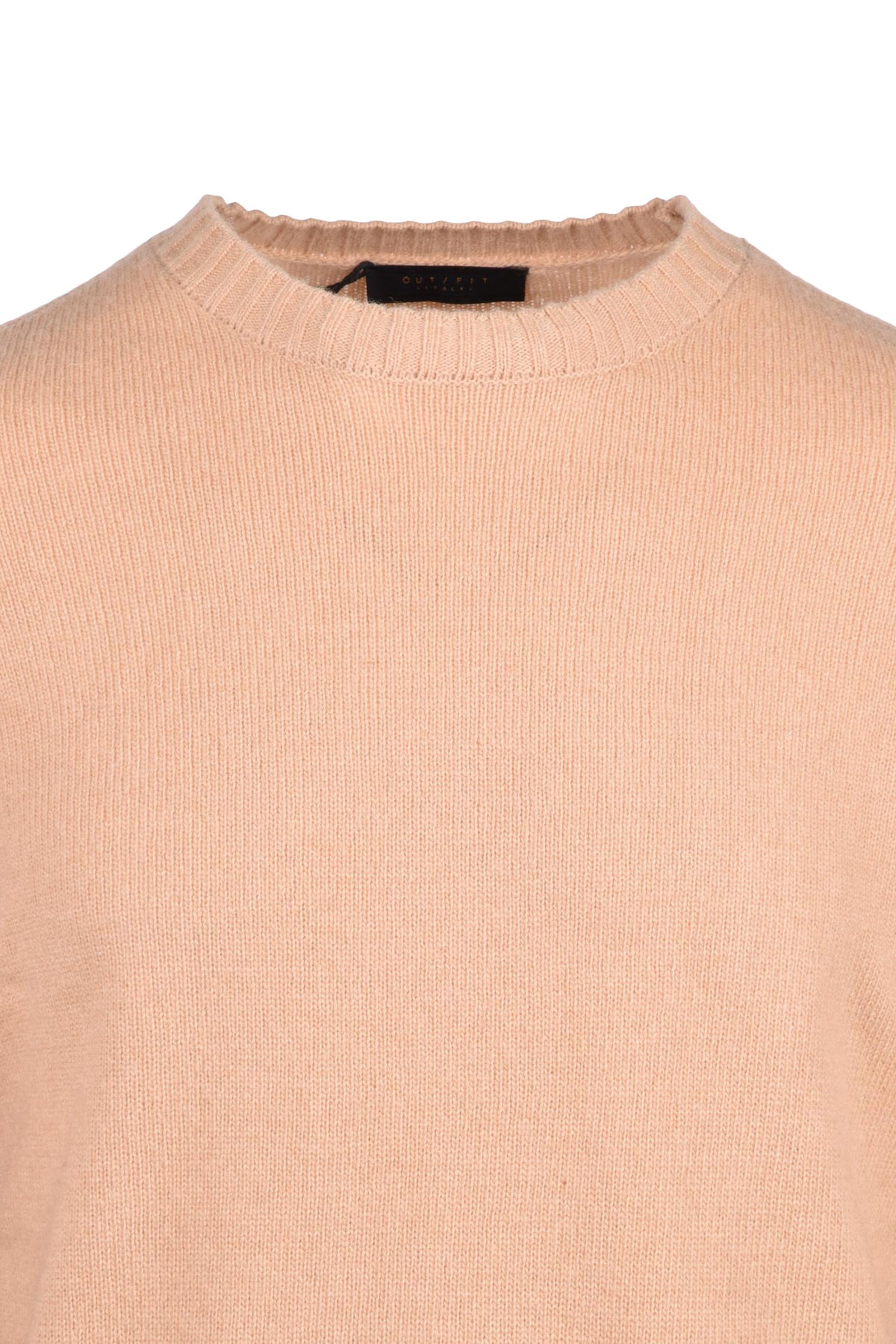 OUT/FIT - KNITWEAR AND SWEATSHIRTS