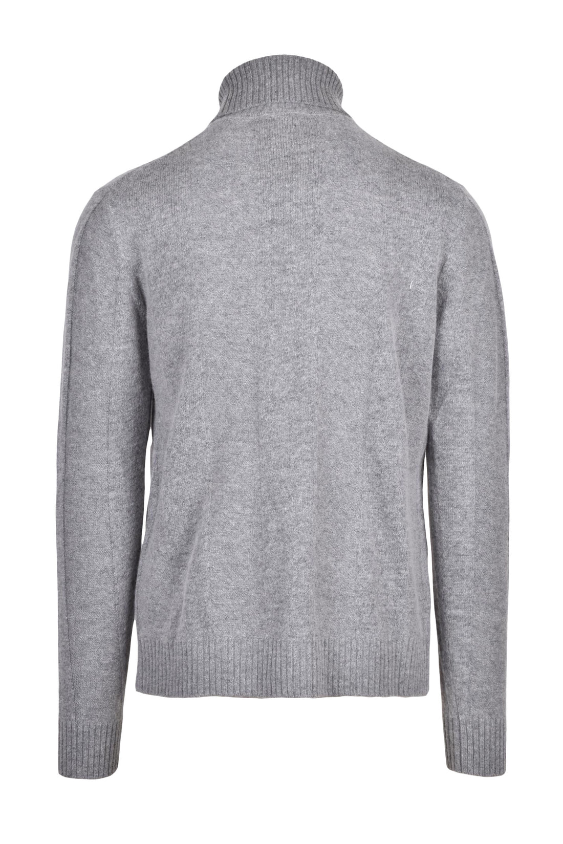 OUT/FIT - KNITWEAR AND SWEATSHIRTS