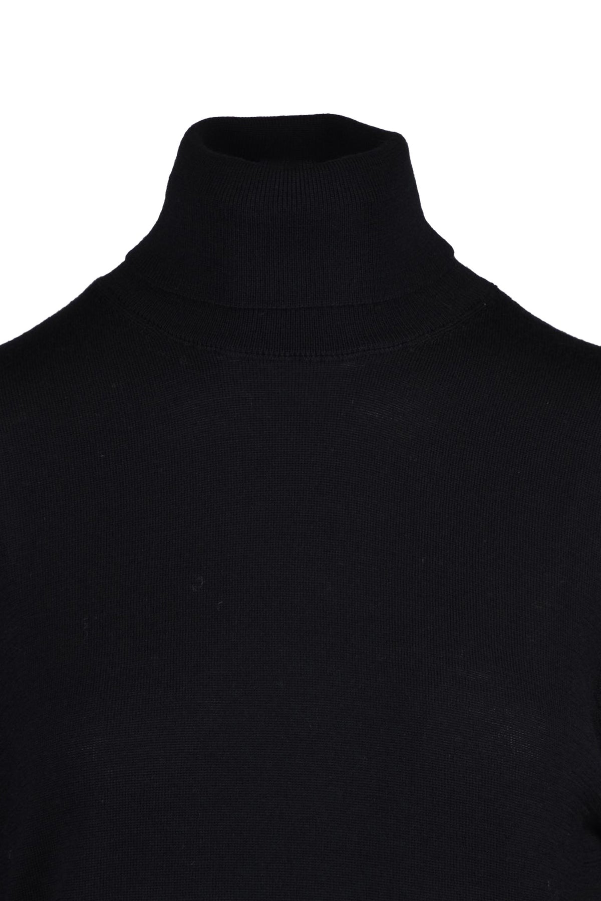 ADD - KNITWEAR AND SWEATSHIRTS